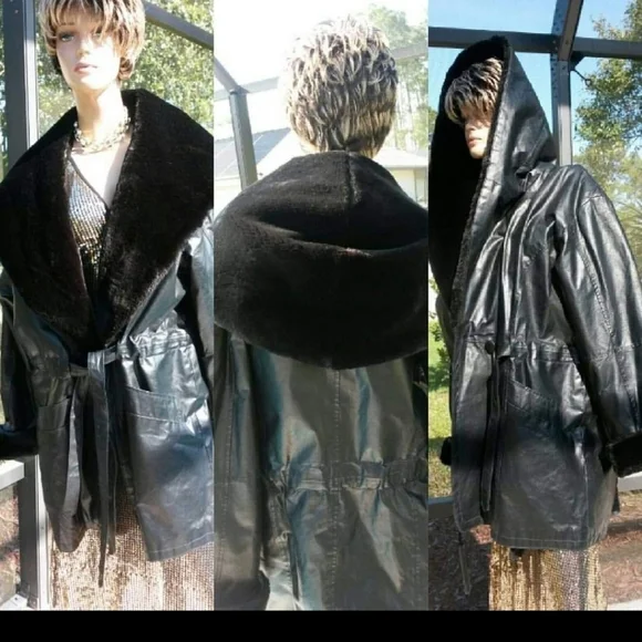 VINTAGE LEATHER WRAP COAT WITH FAUX FUR COLLAR/SLEEVES PLUS SIZE: XLARGE